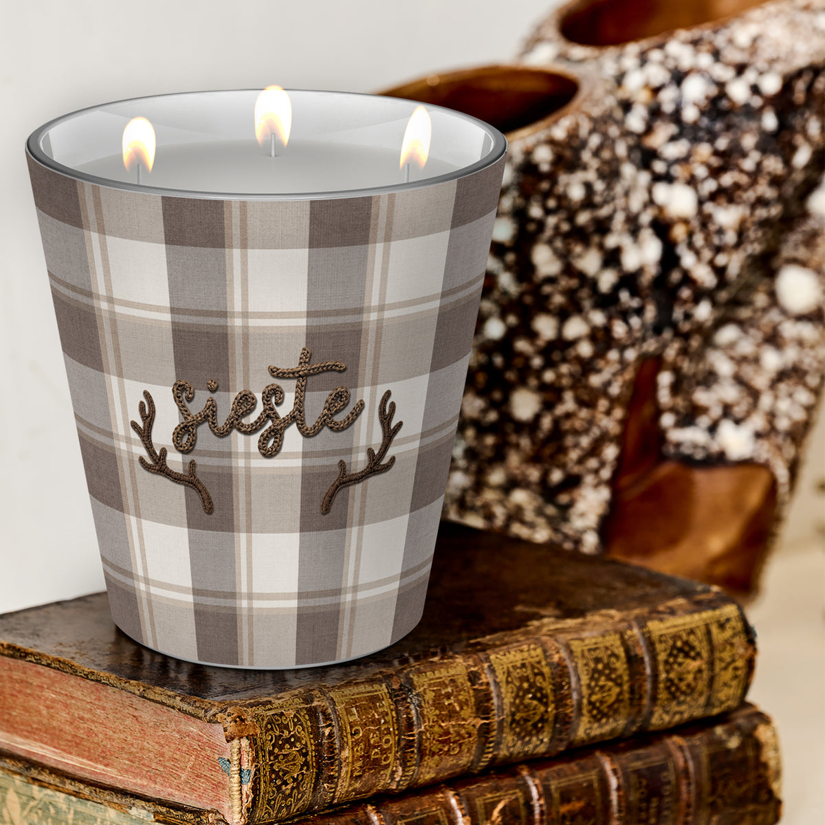 Bougie Parfumée Lechtal - Santal / Vanille / Musc