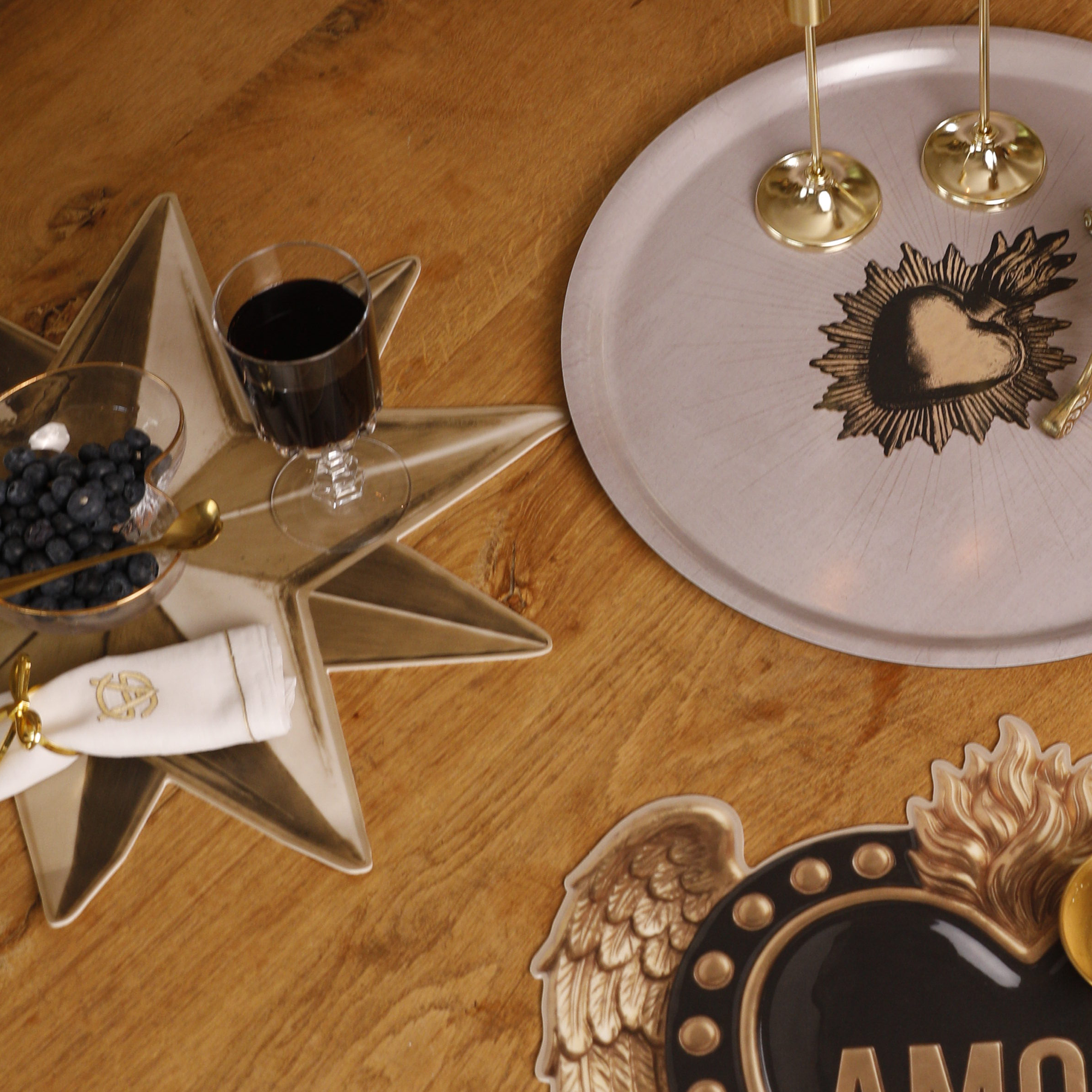Gold Ex Voto vinyl placemat
