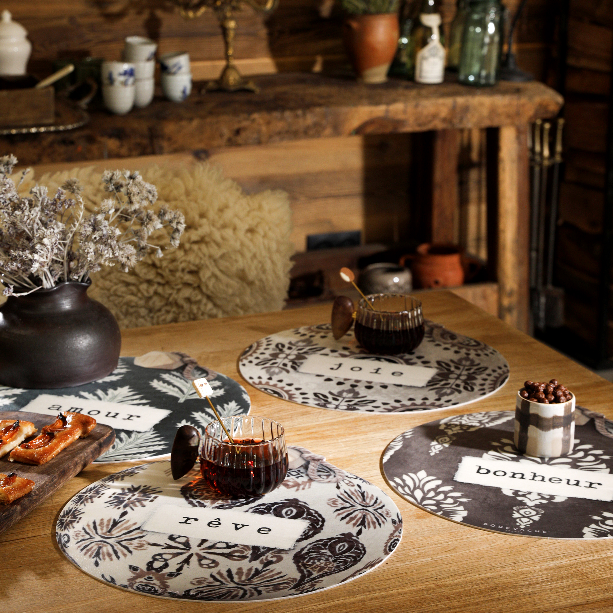 Set De Table Vinyle Boule Amour