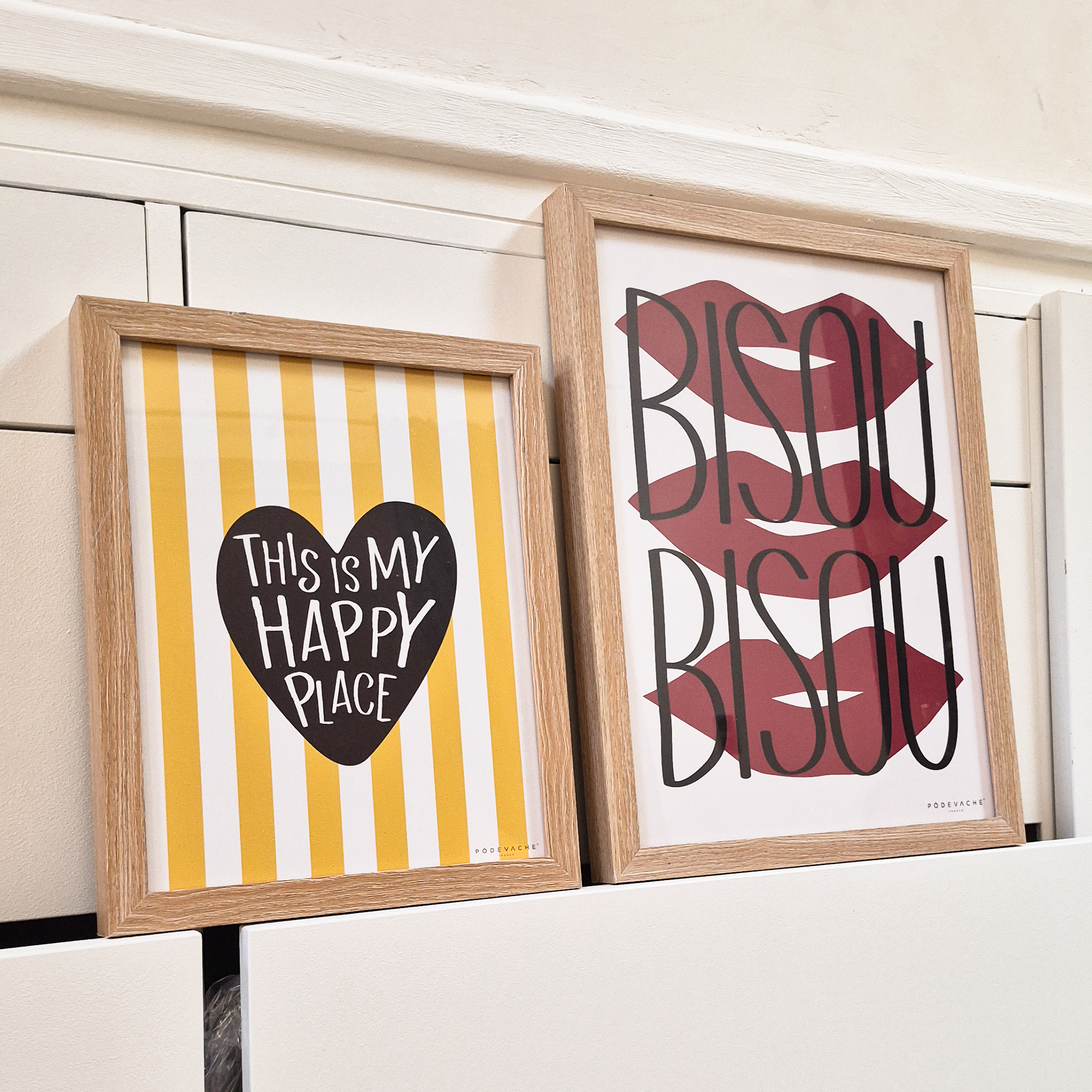 Affiche ou affiche encadrée Happy Place