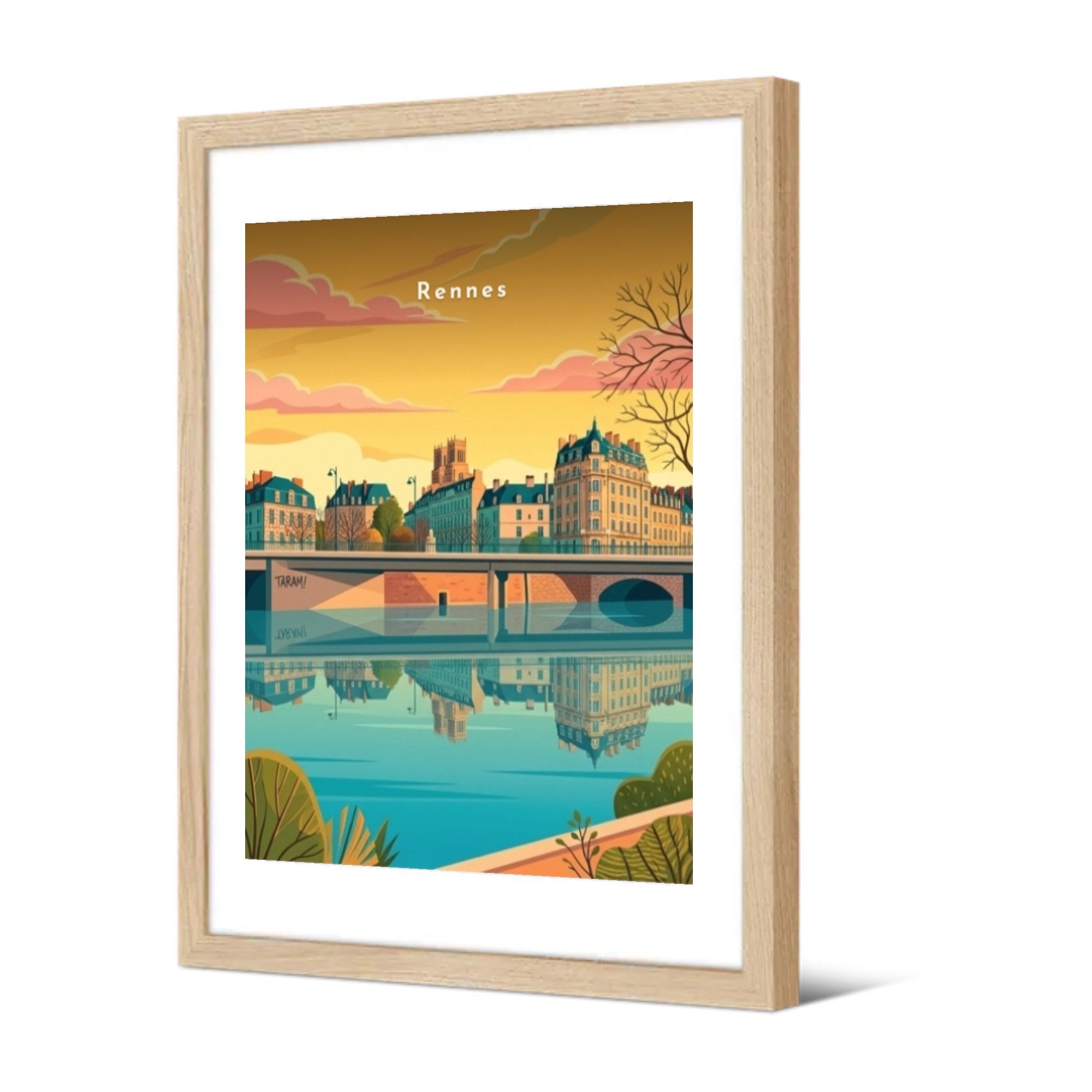 Quais de la Vilaine et la cathédrale — Pôdevache, encadrée, vue de trois quarts