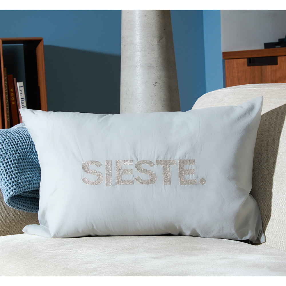 Coussin brodé Siesta